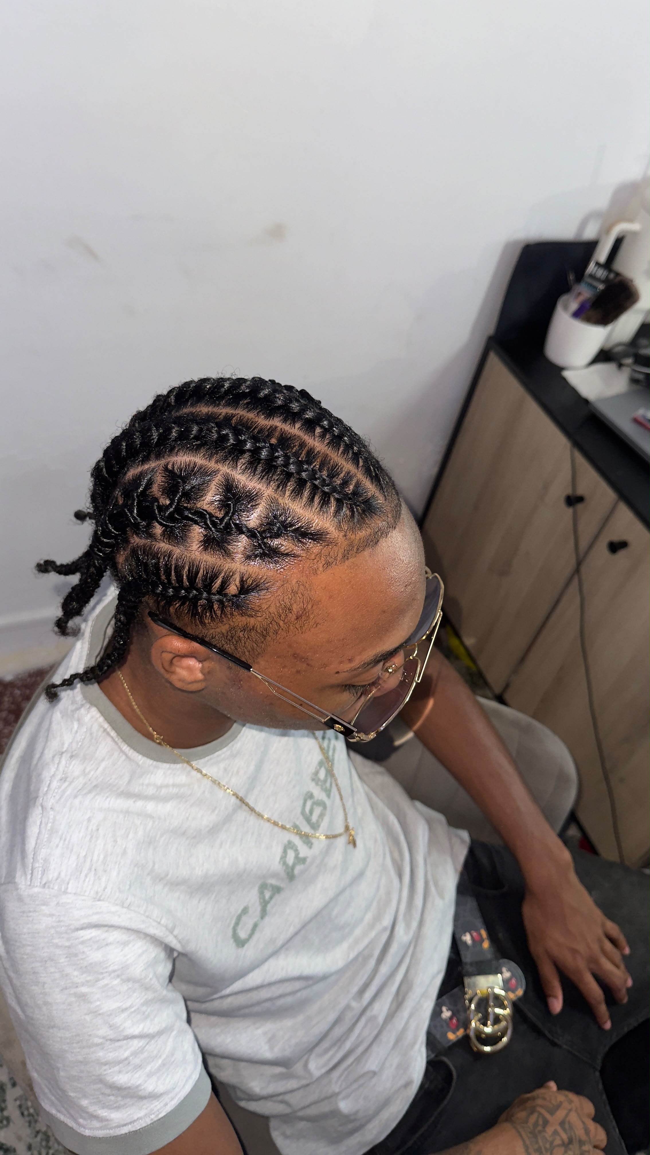 Tresses soignées réalisées par JNL.Hairstyle